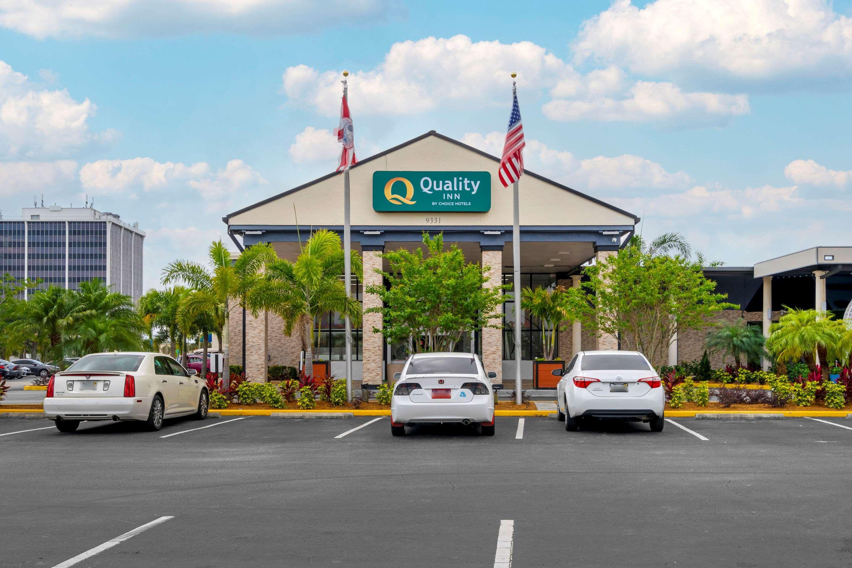 Quality Inn And Conference Center Tampa-Brandon Dış mekan fotoğraf