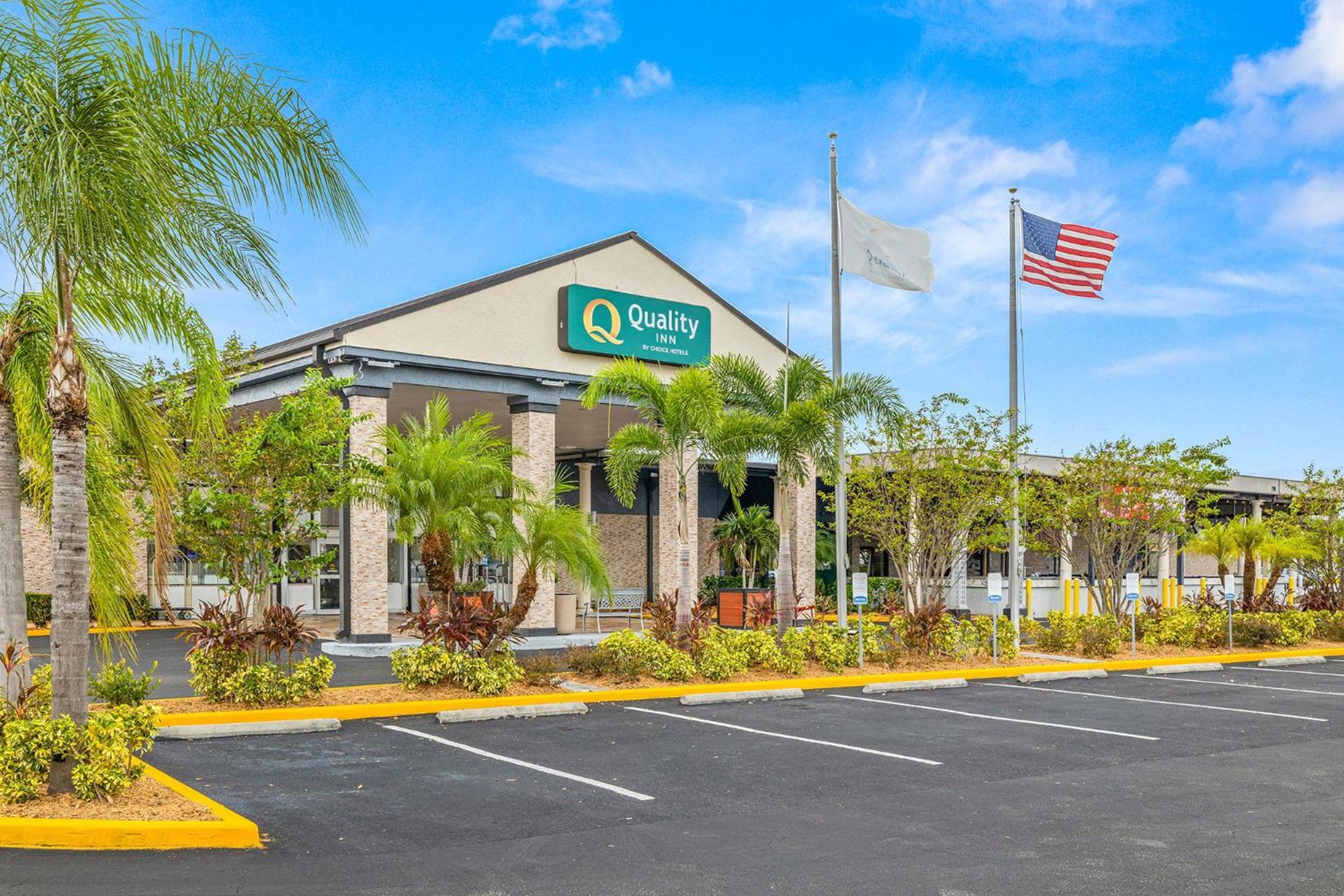 Quality Inn And Conference Center Tampa-Brandon Dış mekan fotoğraf